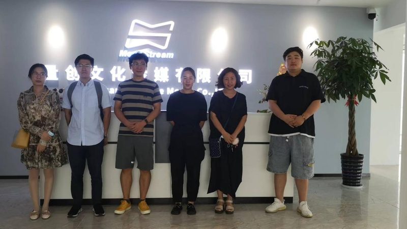 短视频灯光定制：揭秘灯光厂家的选型逻辑与关键要素